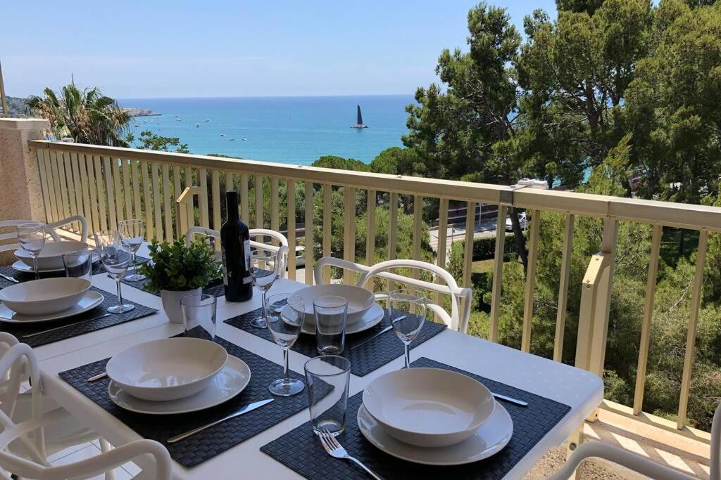 Апартаменты Sea View, Pool, Free Parking, Wifi, Port Aventura Салоу Экстерьер фото